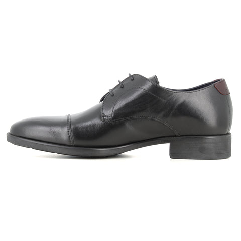 Blucher Negro