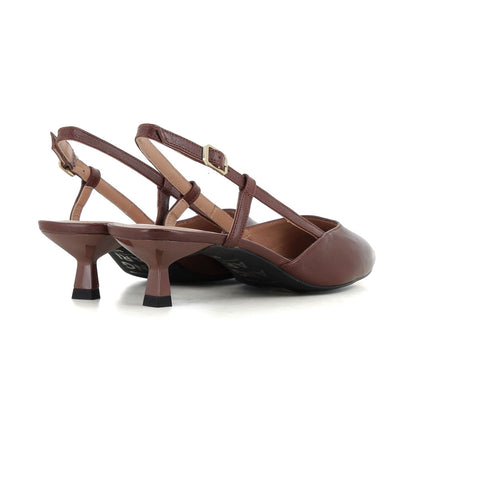 Salon Destalonado Isim