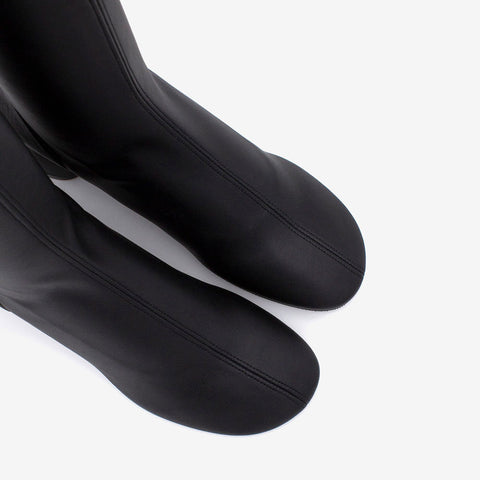 Bota Negro
