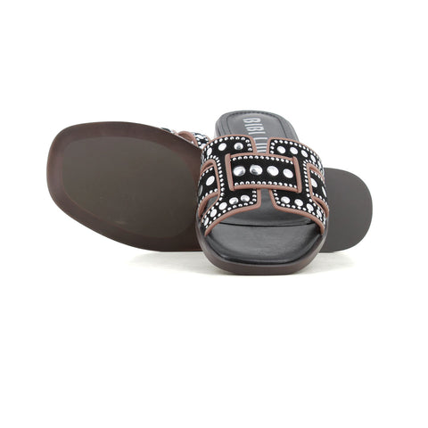 Sandalia negra tipo pala Bibi Lou Holly Flat con tachuelas metálicas en piel – Mujer