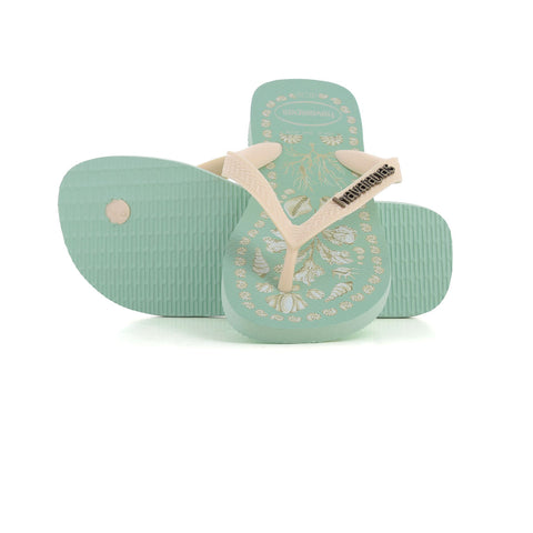 Esclava Coast Green