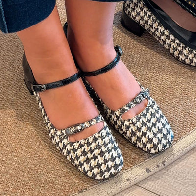 Merceditas Black/white