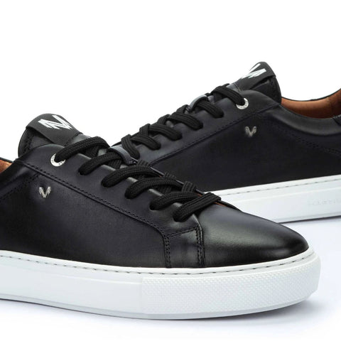 Deportivo Black